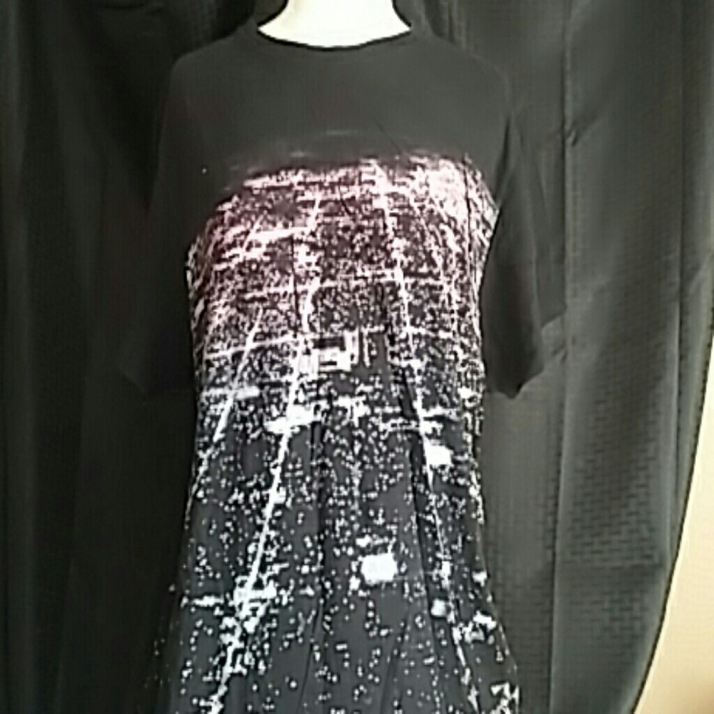 American Eagle black t-shirt